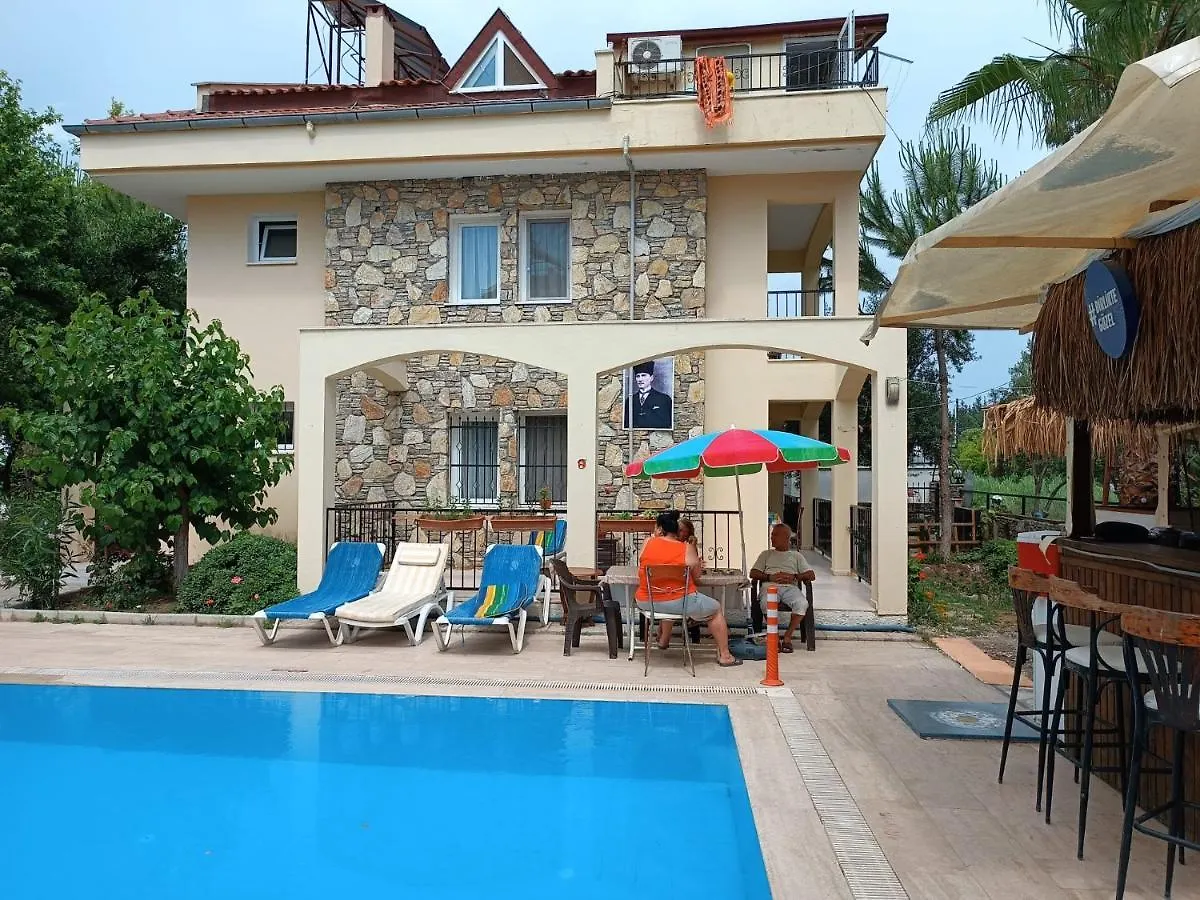 Cileks Apart Otel Fethiye 0*,